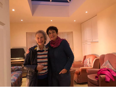 BOX-SIZING: border-box; TEXT-ALIGN: center; LINE-HEIGHT: 1.8em; BACKGROUND-COLOR: rgb(49,133,155); WIDTH: 1.8em; HEIGHT: 1.8em; COLOR: rgb(255,255,255); FONT-SIZE: 18px; border-radius: 100%; }